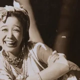 笠置シヅ子が結婚できなかった理由｜婚約者・吉本穎右を奪った病とは